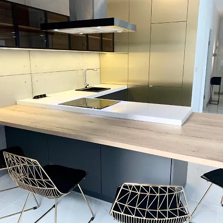 El - Antares 公寓 *