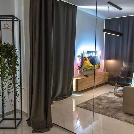 El - Antares * 波兹南