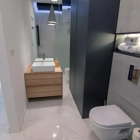 El - Antares 公寓 波兹南