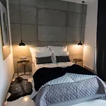 Apartment El - Antares Poznan