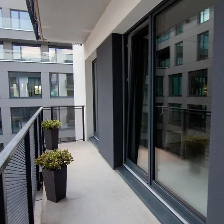 El - Antares Апартаменти Познань