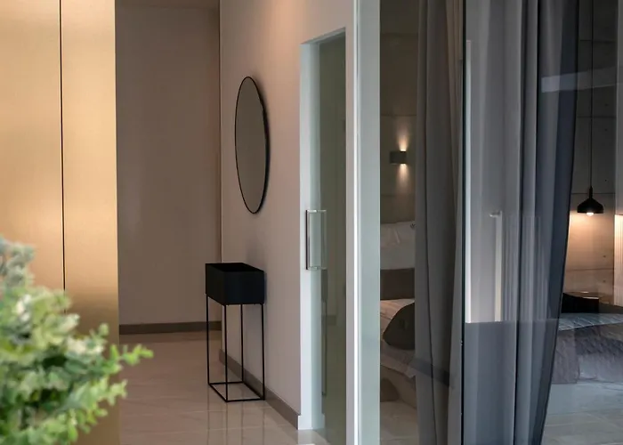 El - Antares Апартаменти